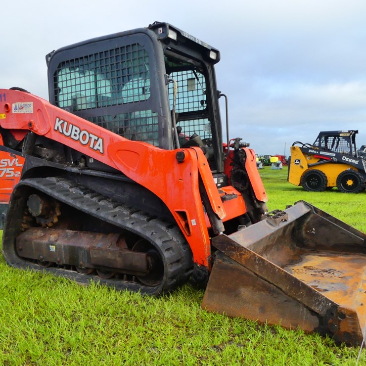 KUBOTA SVL75-2
