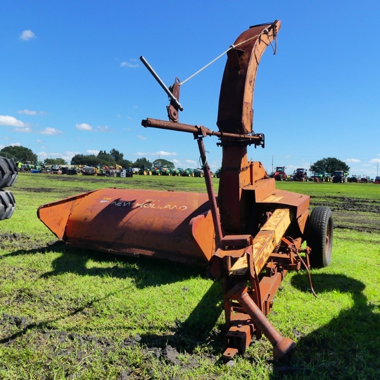 NEW HOLLAND 38