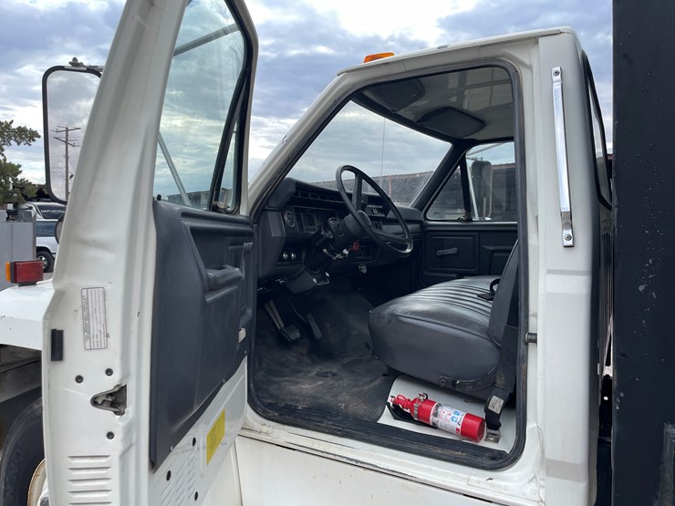 1994-ford-f700-image-66