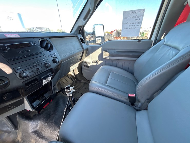 2011-ford-f450-image-13