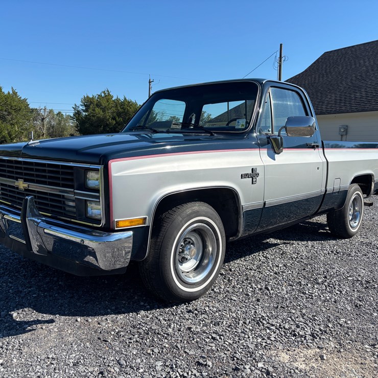 1984 CHEVROLET SILVERADO
