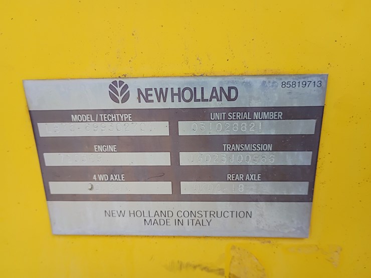 new-holland-lb75-image-28