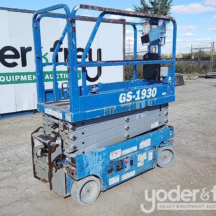 2016 GENIE GS1930