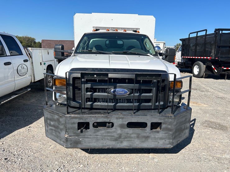 2008-ford-f350-image-4
