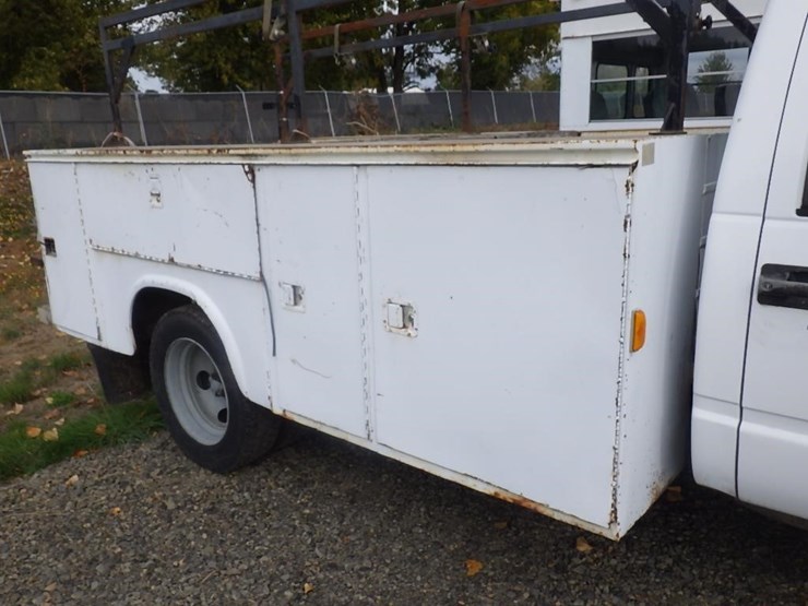 1999-chevrolet-3500hd-image-12