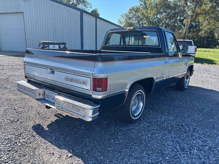 1984-chevrolet-silverado-image-2