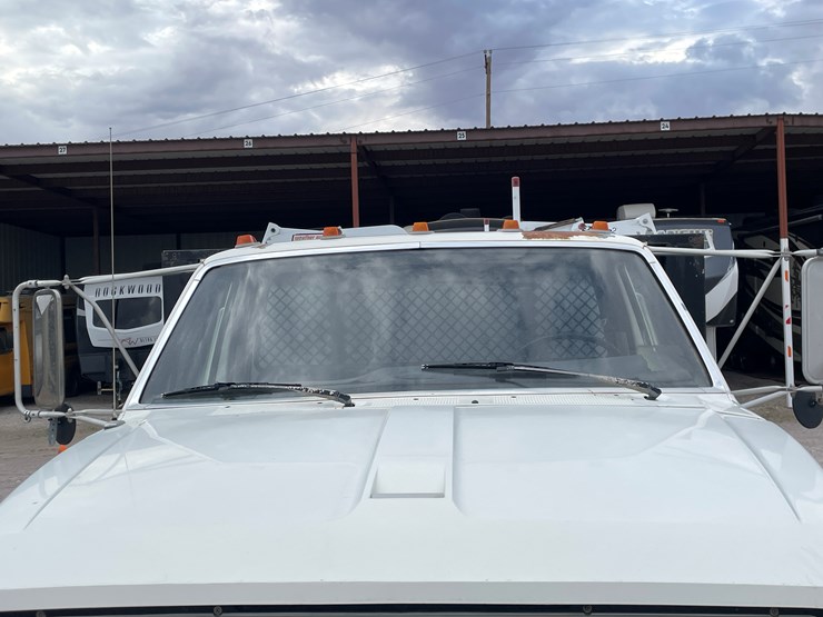 1994-ford-f700-image-23