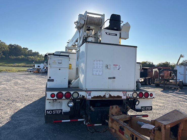 2012-international-durastar-4300-image-6