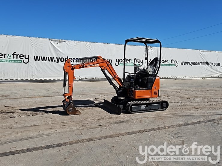 2022-hitachi-zx17u-image-2