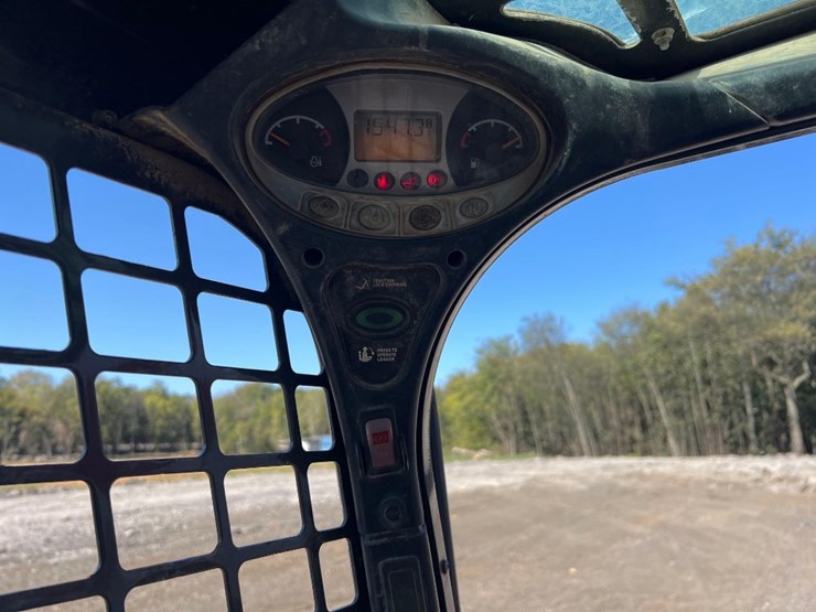 2018-bobcat-t550-image-30