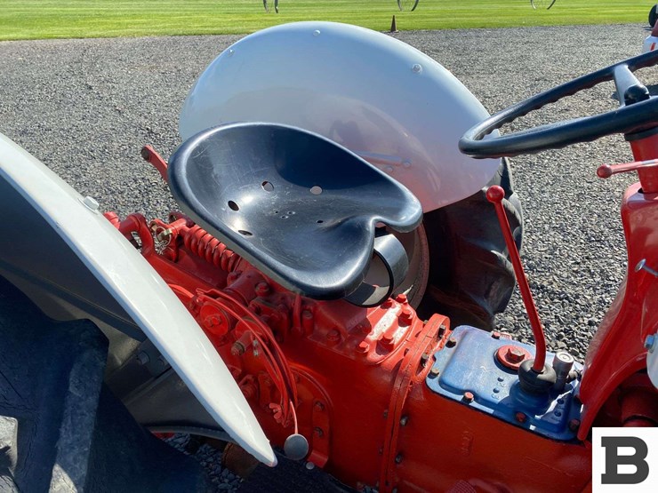 ford-tractor-image-30