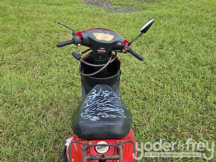 raz-scooter-(non-runner)-image-7