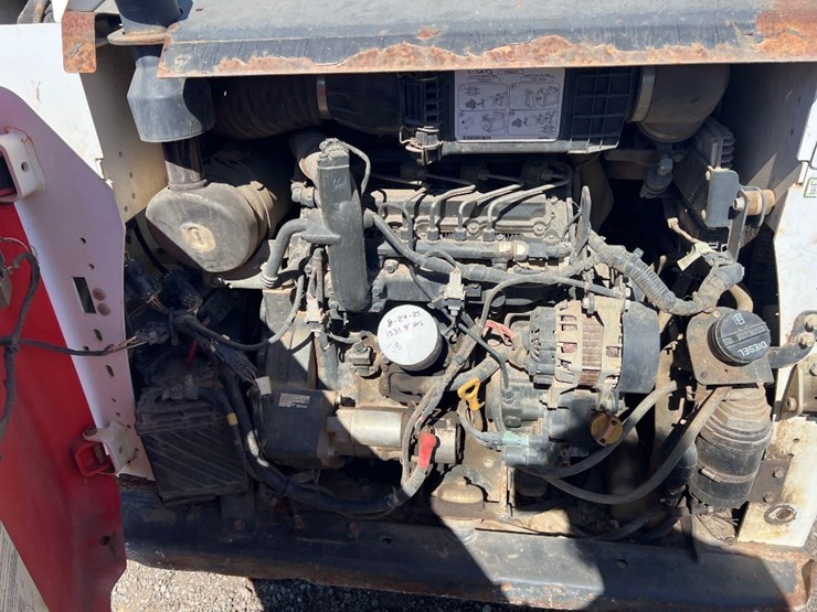 2018-bobcat-t550-image-25