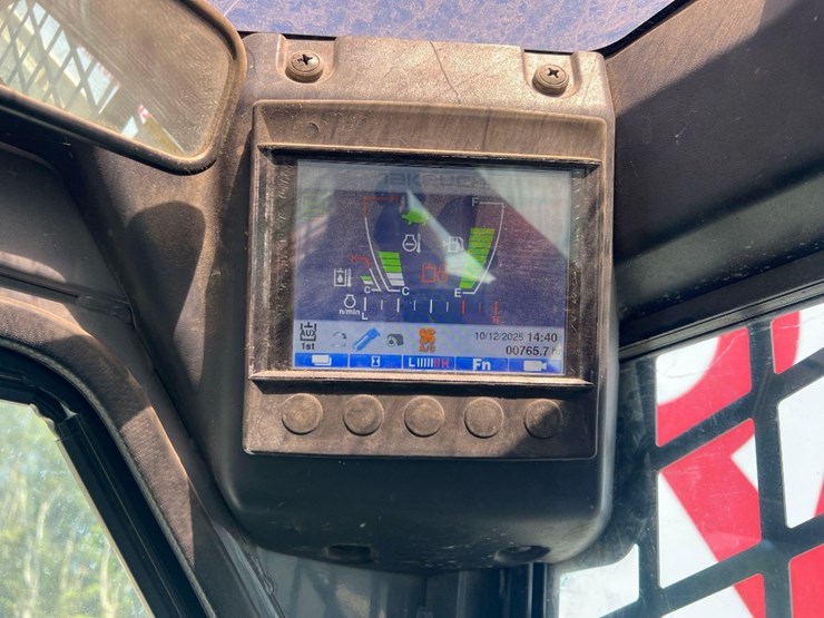 takeuchi-tl6r-image-28