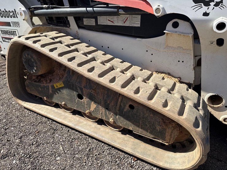2014-bobcat-t550-image-14