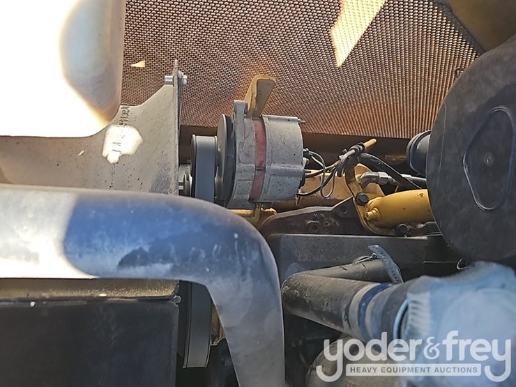 deere-650h-lgp-image-28