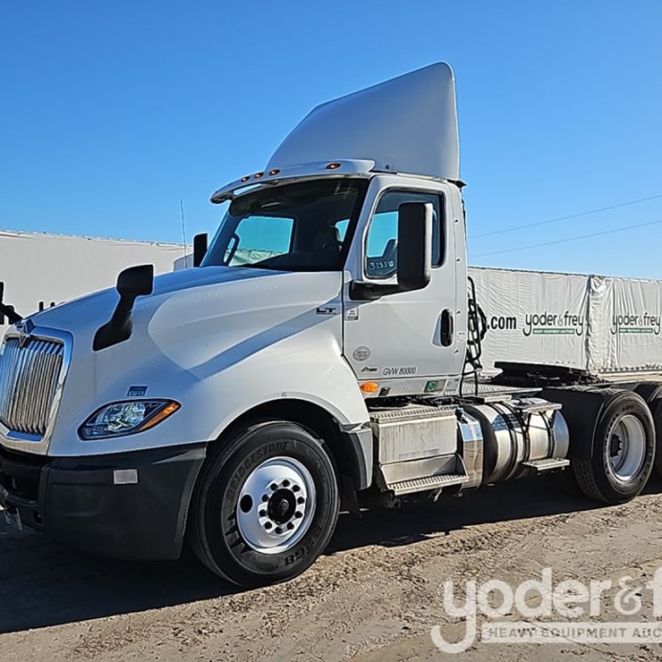 2019 INTERNATIONAL LT