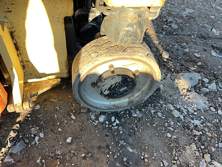 jlg-2630es-image-6