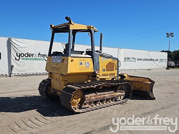 2015-deere-450j-image-5