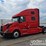 2016-volvo-vnl-image-1