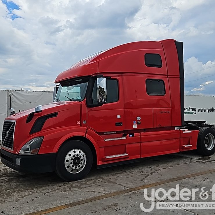 2016 Volvo VNL