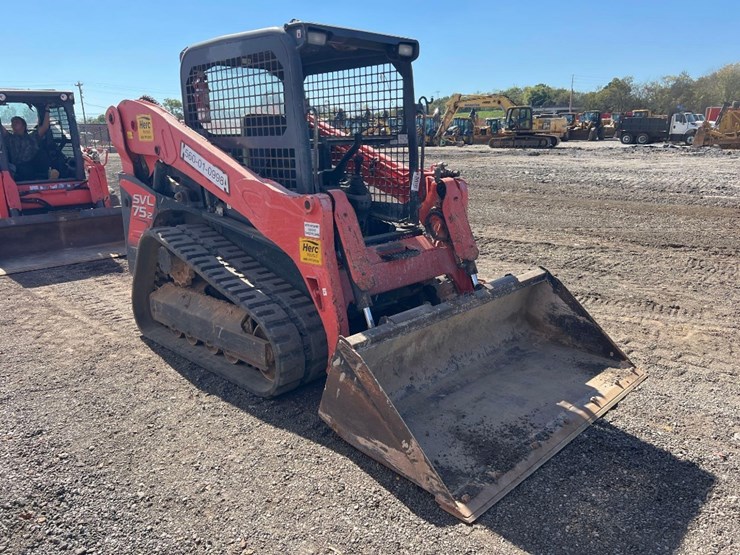 kubota-svl75-2-image-6