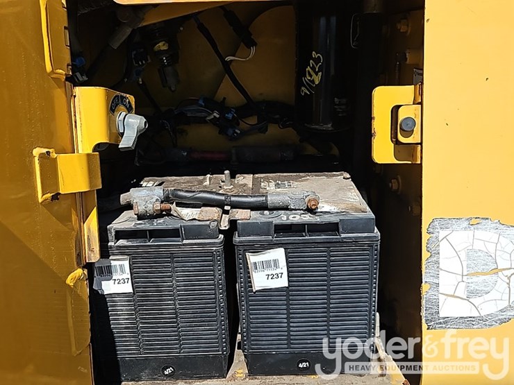deere-650h-lgp-image-25