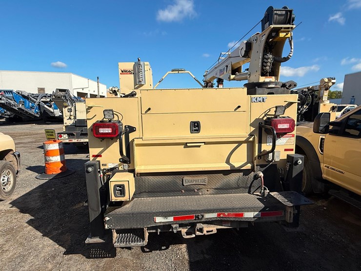 2019-ford-f550-xl-image-5