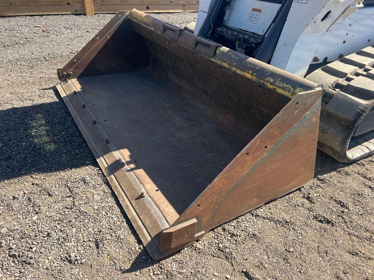 2021-bobcat-t740-image-9