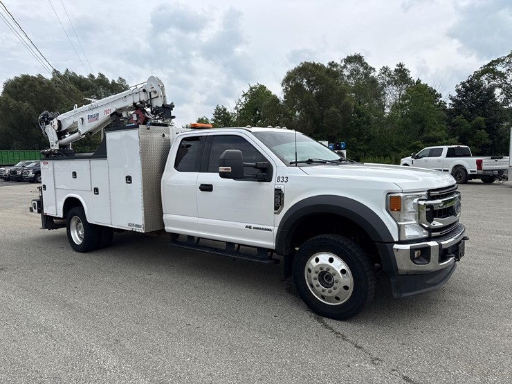 2022-ford-f550-xlt-image-7