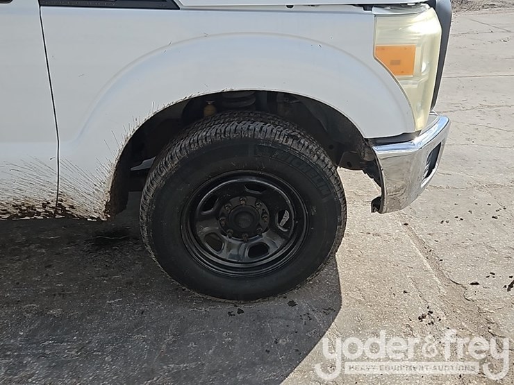 2011-ford-f350-image-9