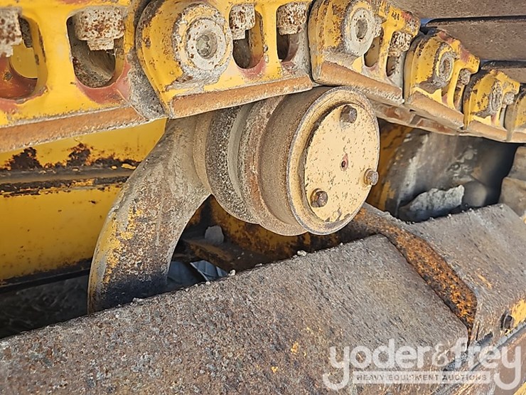 2015-deere-450j-image-19