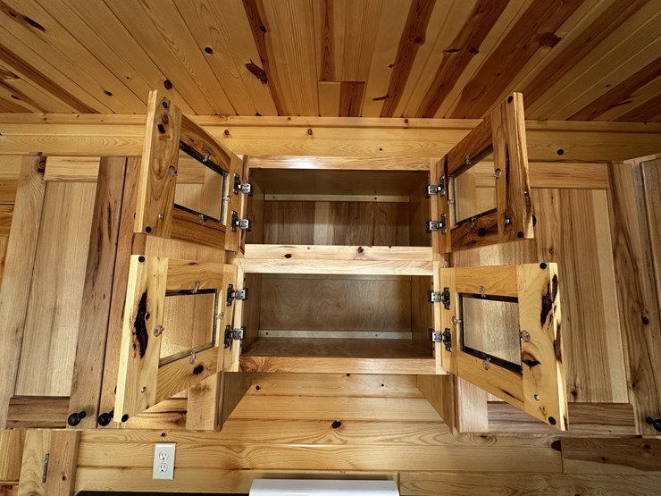 #1703-•-fully-finished-portable-cabin-image-33