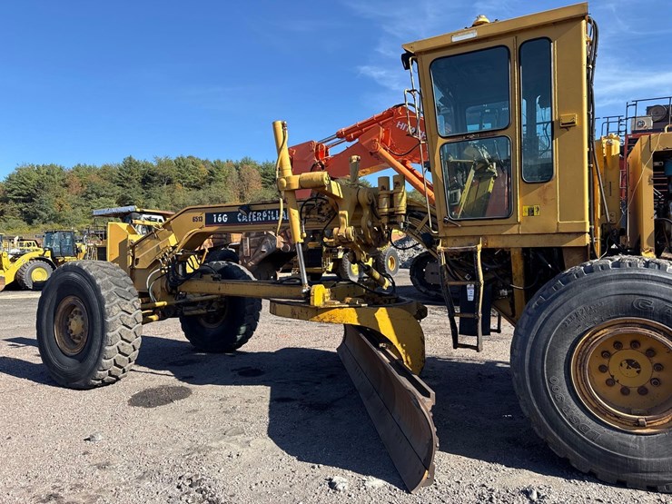 caterpillar-16g-image-24
