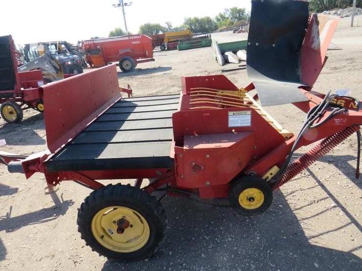 new-holland-166-image-2