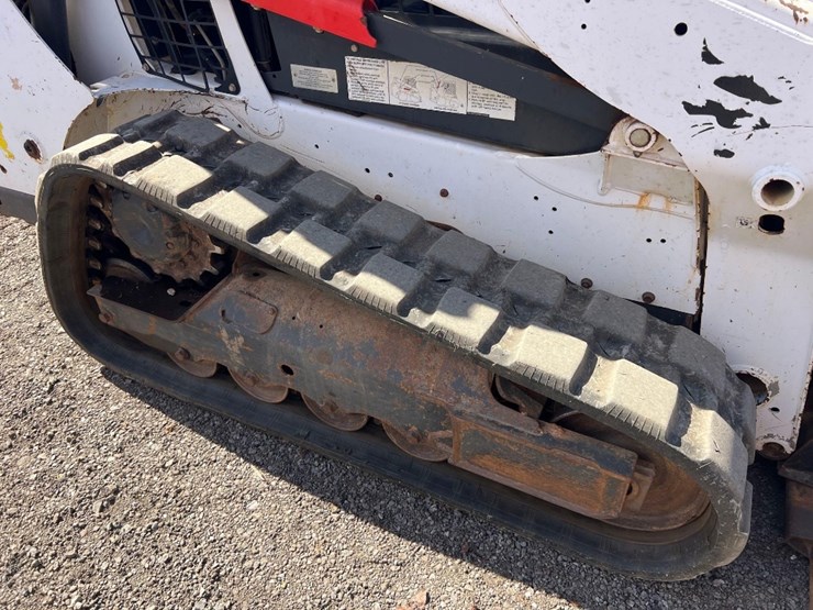 2019-bobcat-t590-image-13