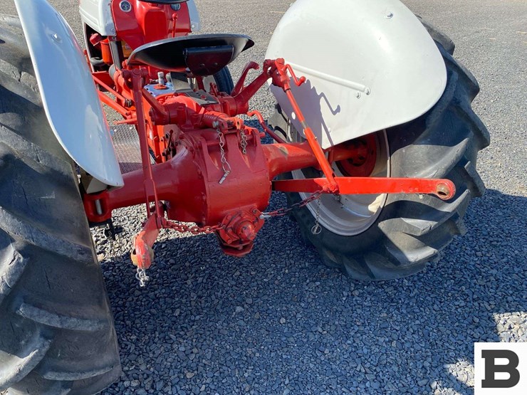 ford-tractor-image-21