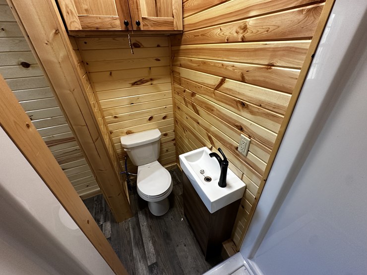 #1703-•-fully-finished-portable-cabin-image-66