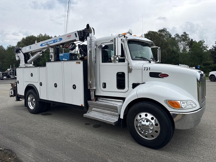 2018-peterbilt-337-image-6