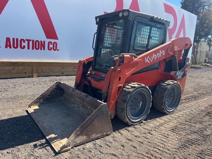 kubota-ssv65-image-8