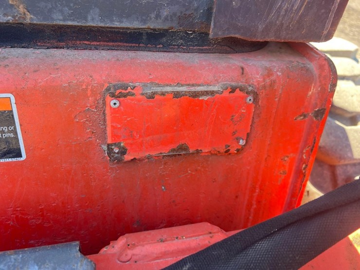 kubota-ssv65-image-11