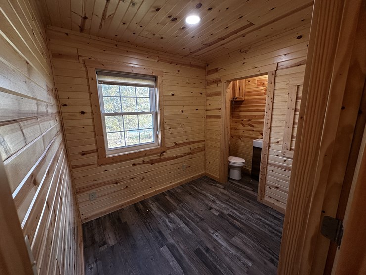 #1703-•-fully-finished-portable-cabin-image-53