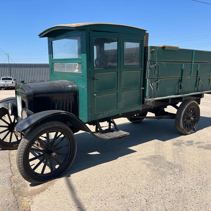FORD MODEL T