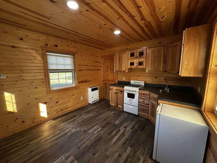 #1703-•-fully-finished-portable-cabin-image-22