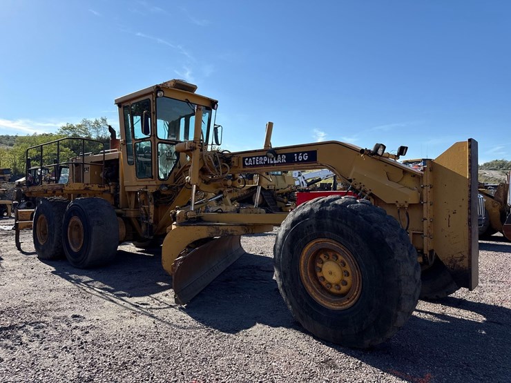 caterpillar-16g-image-30