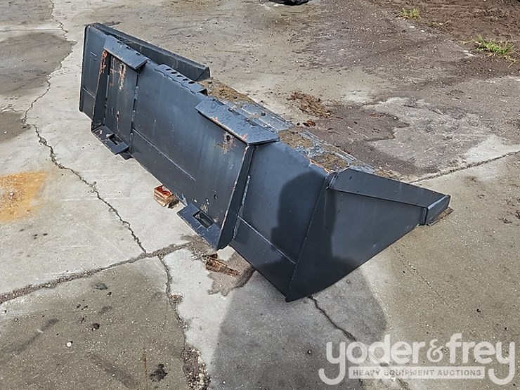 72"-bucket-to-suit-skidsteer-image-3