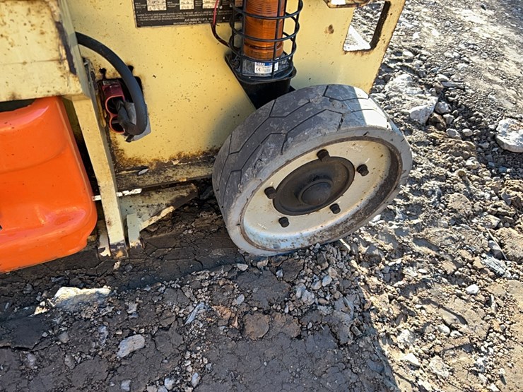 jlg-2630es-image-3