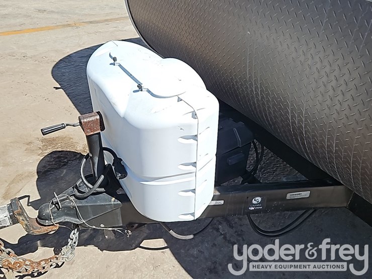 2018-35'-forest-river-shasta-oasis-30qb-travel-trailer,-one-slideout,-sleeps-8-image-12