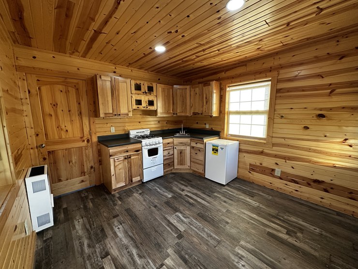 #1703-•-fully-finished-portable-cabin-image-20