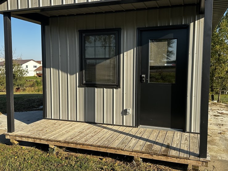 #1703-•-fully-finished-portable-cabin-image-12